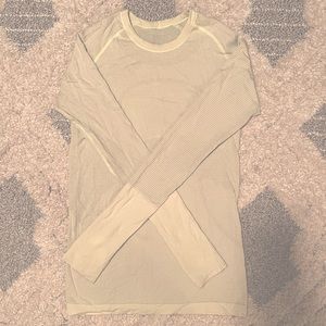 Yellow Lululemon swiftly in size 6